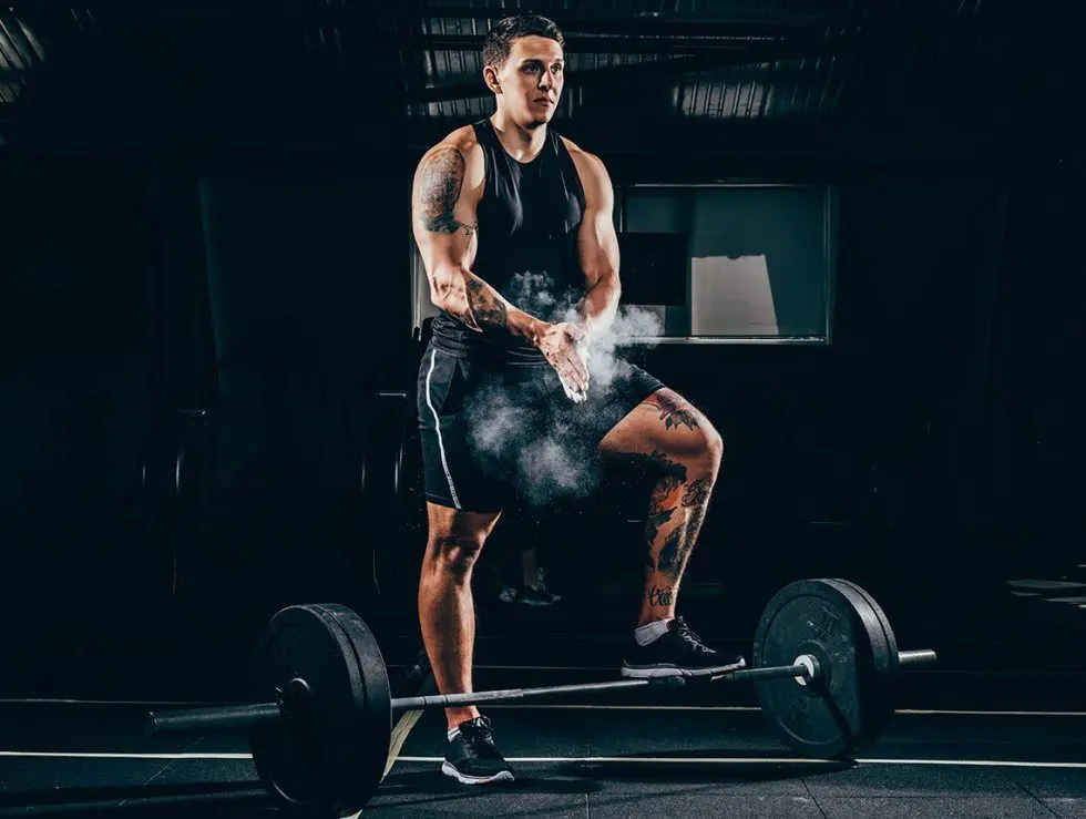 Qual a quantidade de proteínas a tomar para aumentar a massa muscular