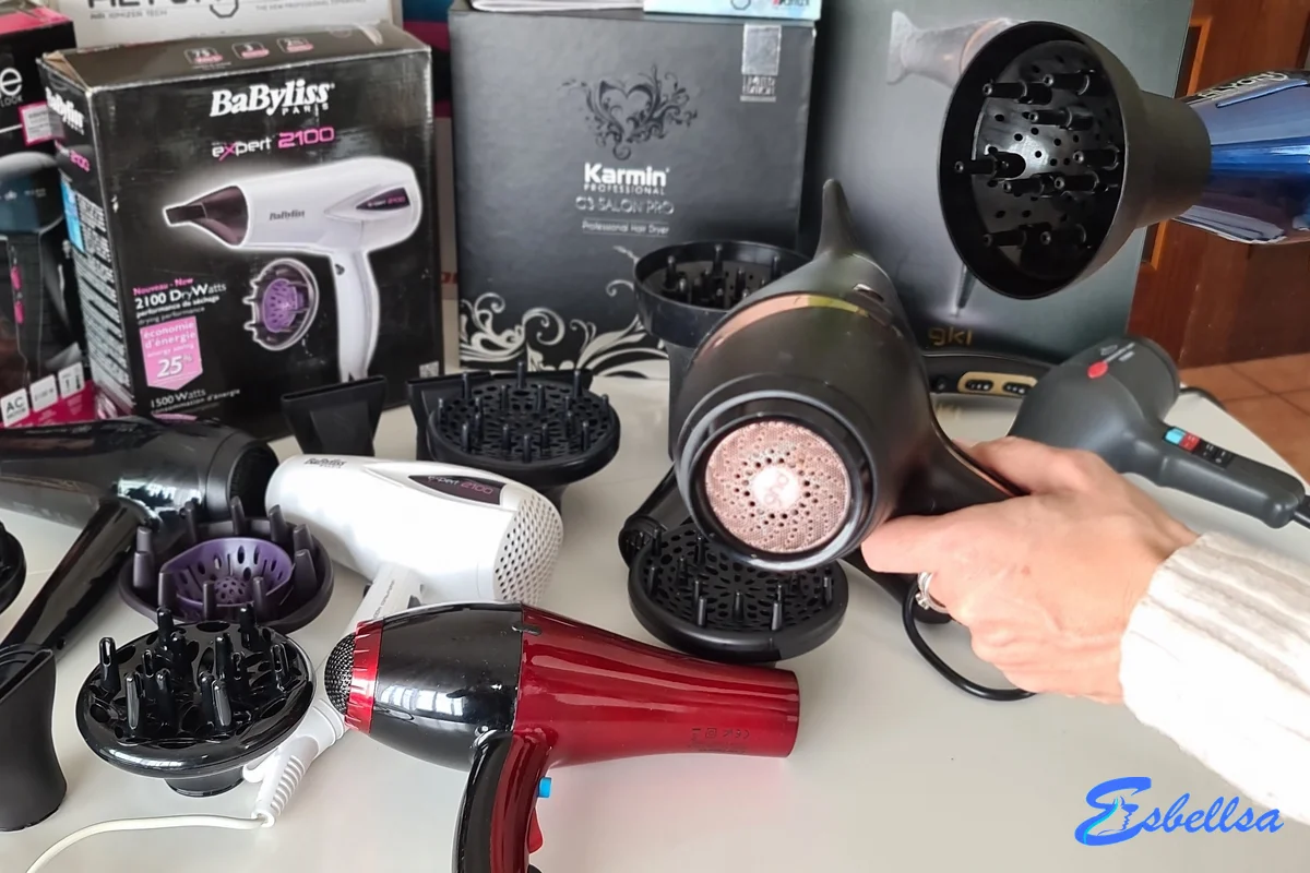 o filtro traseiro do ghd helios sai sem ferramentas para lhe tirar o cotão